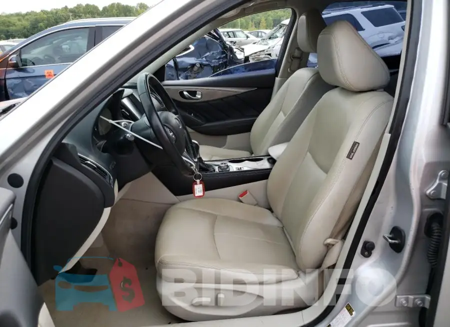JN1BV7AP1FM333973 Photo# 7