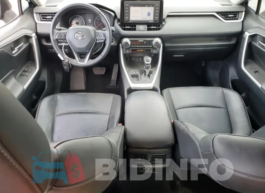 2T3C1RFV8MC105020 Photo# 8