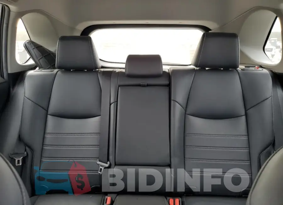 2T3C1RFV8MC105020 Photo# 10