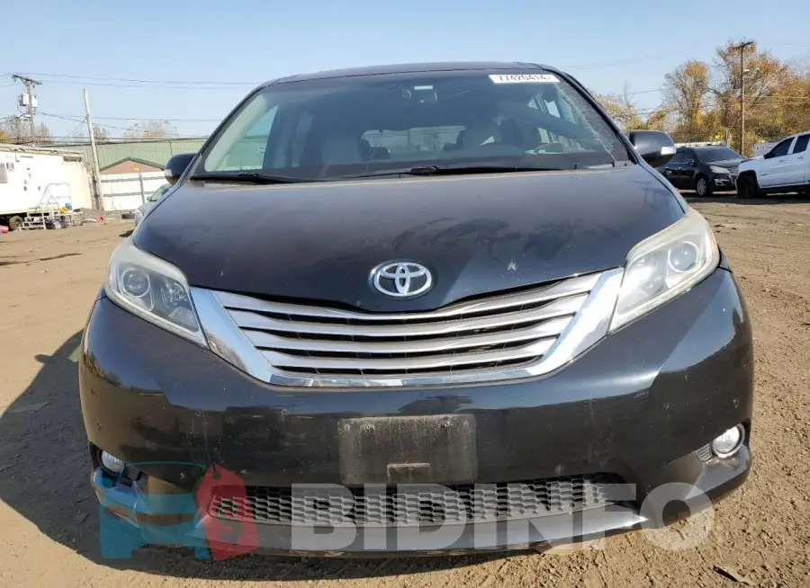 5TDDK3DCXGS138167 Photo# 5