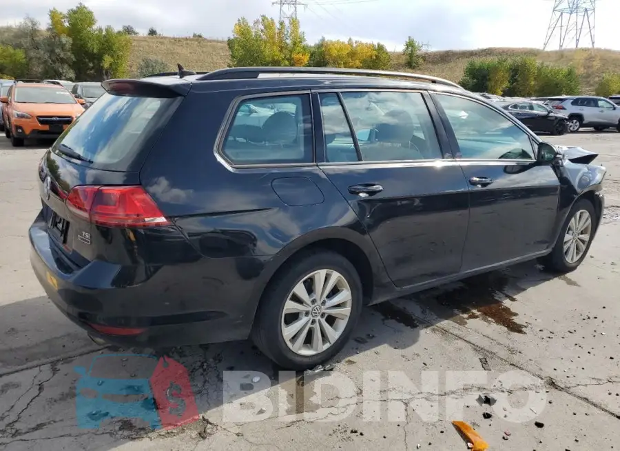 3VW017AU5HM508767 Photo# 3
