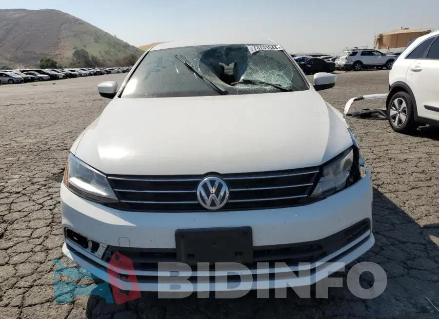 3VW2B7AJ6HM284291 Photo# 5