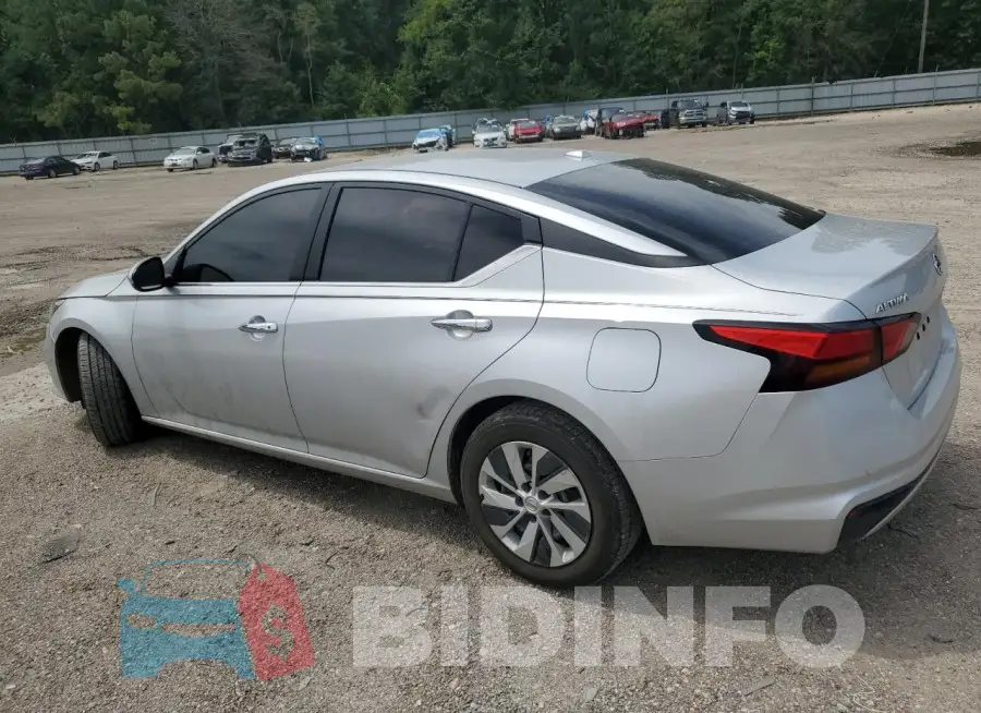 1N4BL4BV7KC169486 Photo# 2