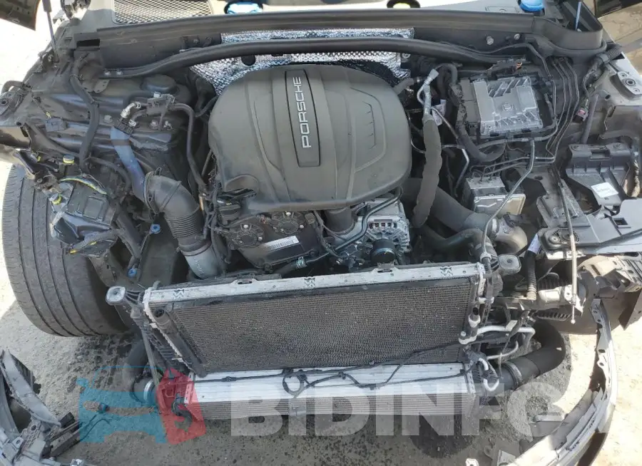 WP1AA2A54MLB16067 Photo# 11