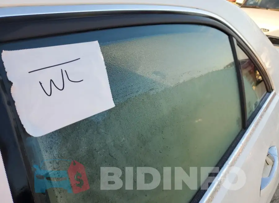 WDDHF8JB2FB148167 Photo# 12