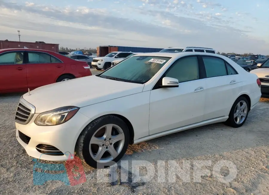 WDDHF8JB2FB148167 Photo# 1