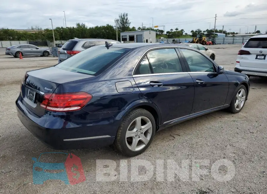 WDDHF8JB7FB165286 Photo# 3