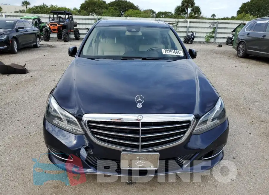 WDDHF8JB7FB165286 Photo# 5