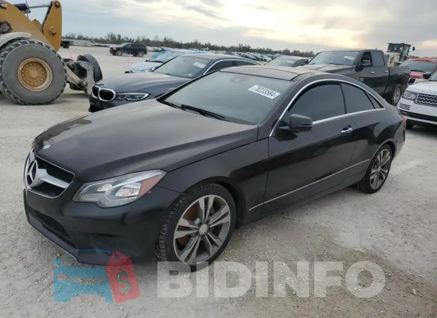 WDDKJ6FB0FF300991 Photo# 1