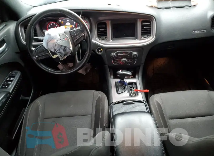 2C3CDXBG2KH700562 Photo# 8