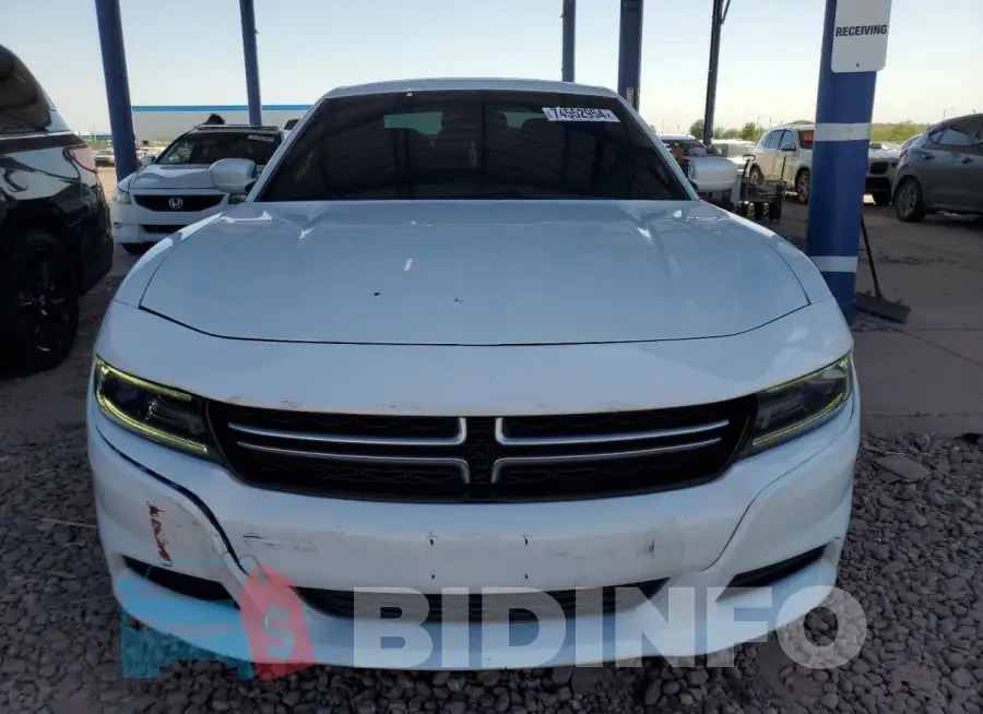 2C3CDXBG9FH741664 Photo# 5