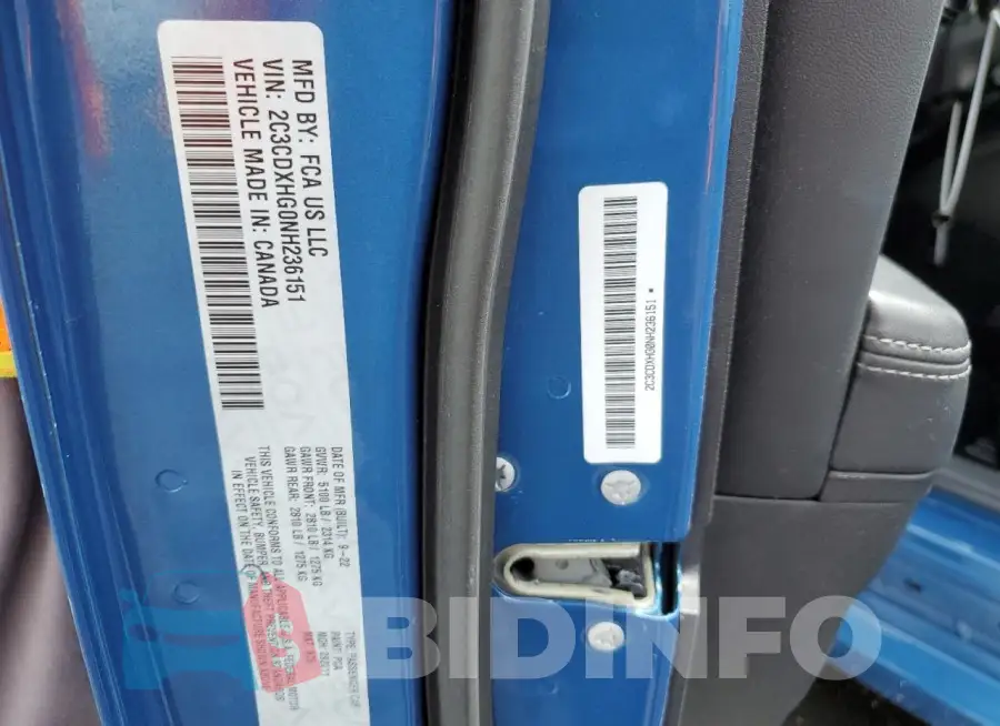 2C3CDXHG0NH236151 Photo# 12