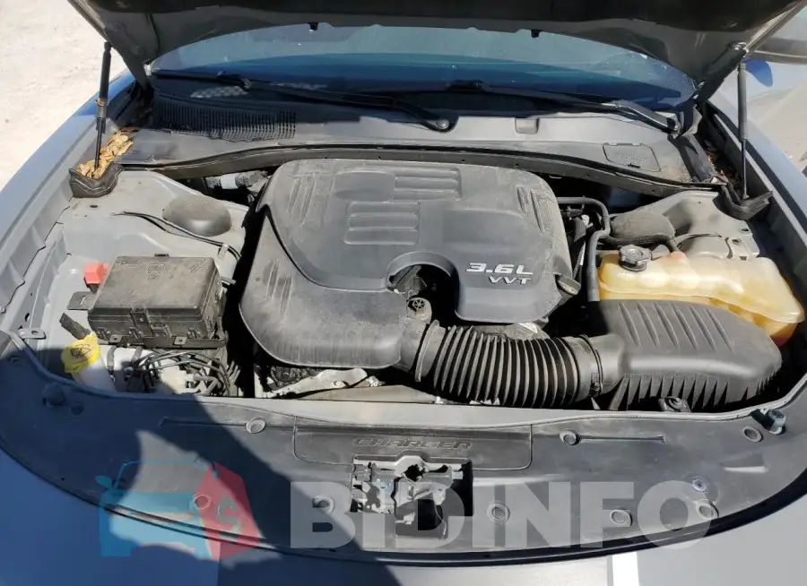 2C3CDXHG1KH721250 Photo# 11