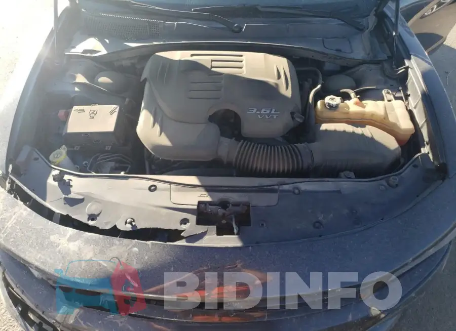 2C3CDXHG5JH186969 Photo# 11