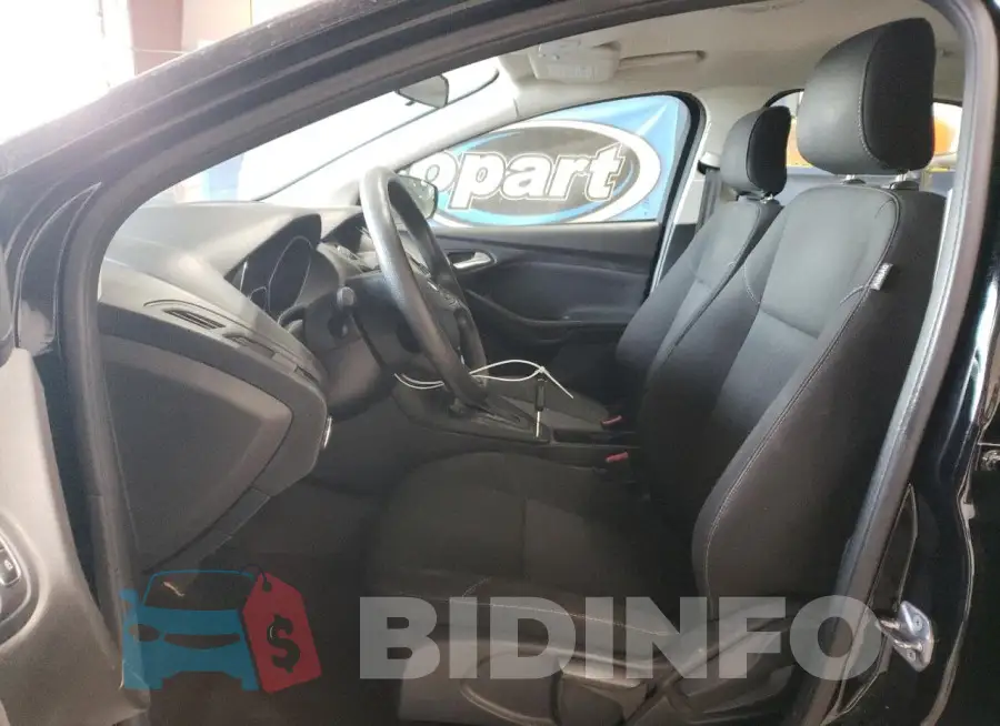 1FADP3F20JL237276 Photo# 7