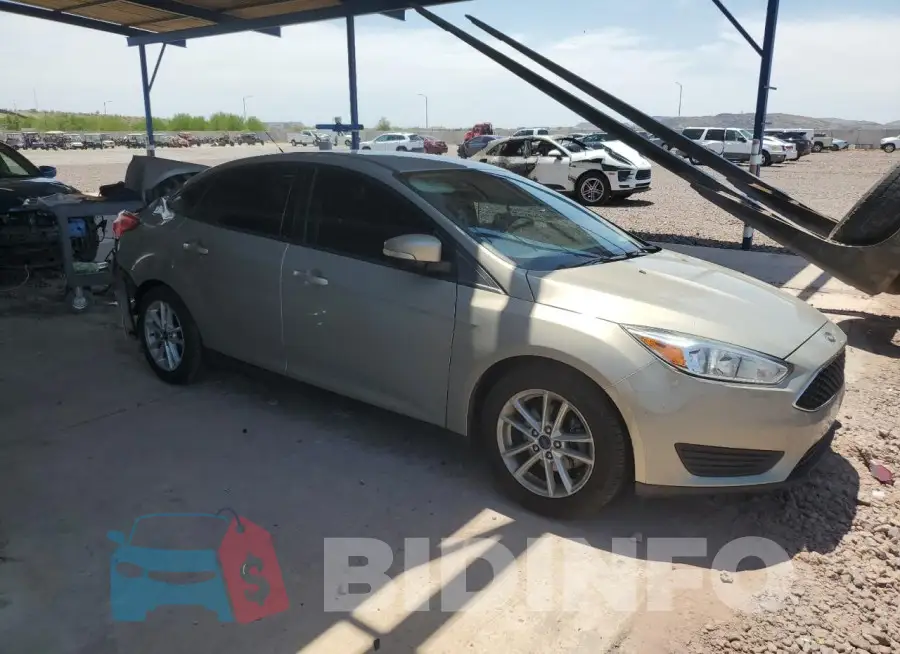 1FADP3F26GL395890 Photo# 4