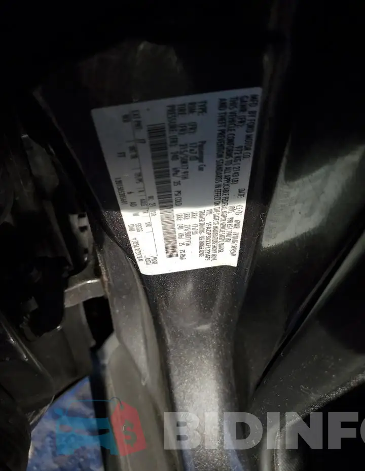 1FADP3N2XFL321579 Photo# 13