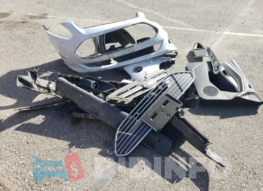 1FADP5CU4GL104191 Photo# 12