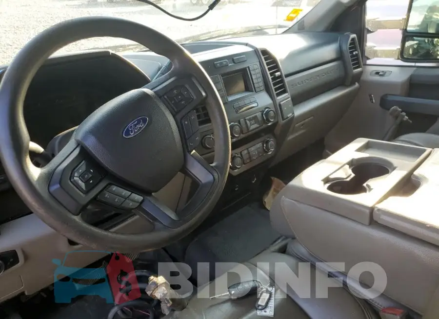 1FDRF3HT4KDA03447 Photo# 8