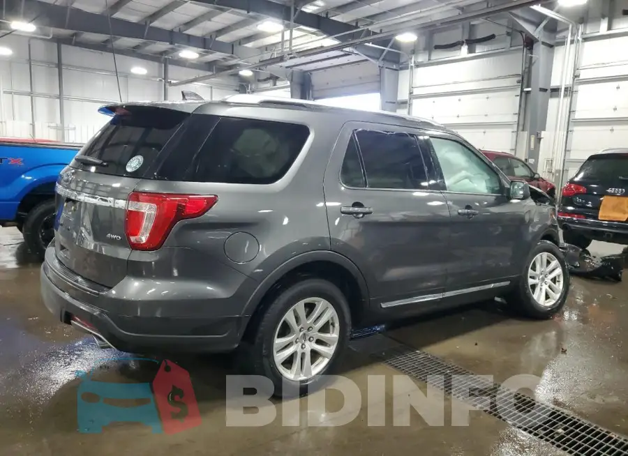 1FM5K8D82JGB31336 Photo# 3