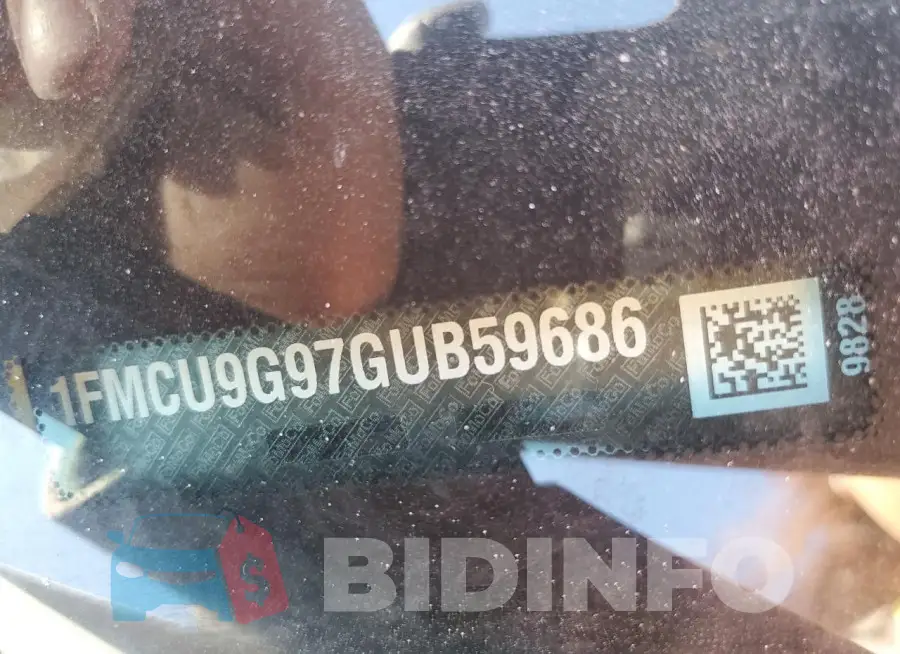 1FMCU9G97GUB59686 Photo# 13