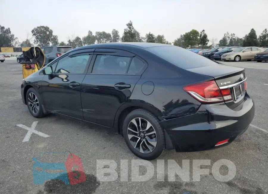 19XFB2F82FE204019 Photo# 2