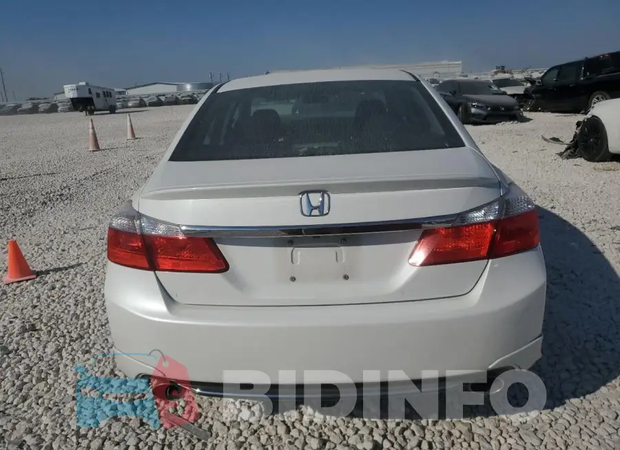 1HGCR2F58FA275427 Photo# 6
