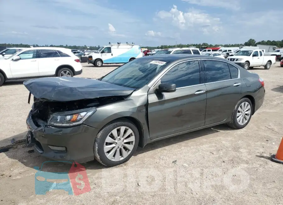 1HGCR3F87FA008716 Photo# 1