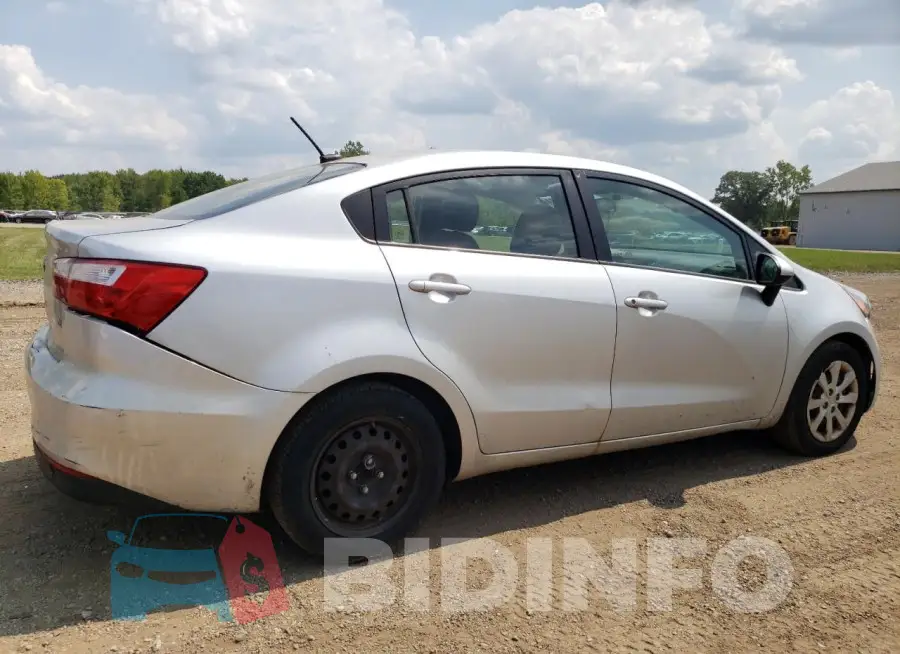 KNADM4A36G6599853 Photo# 3