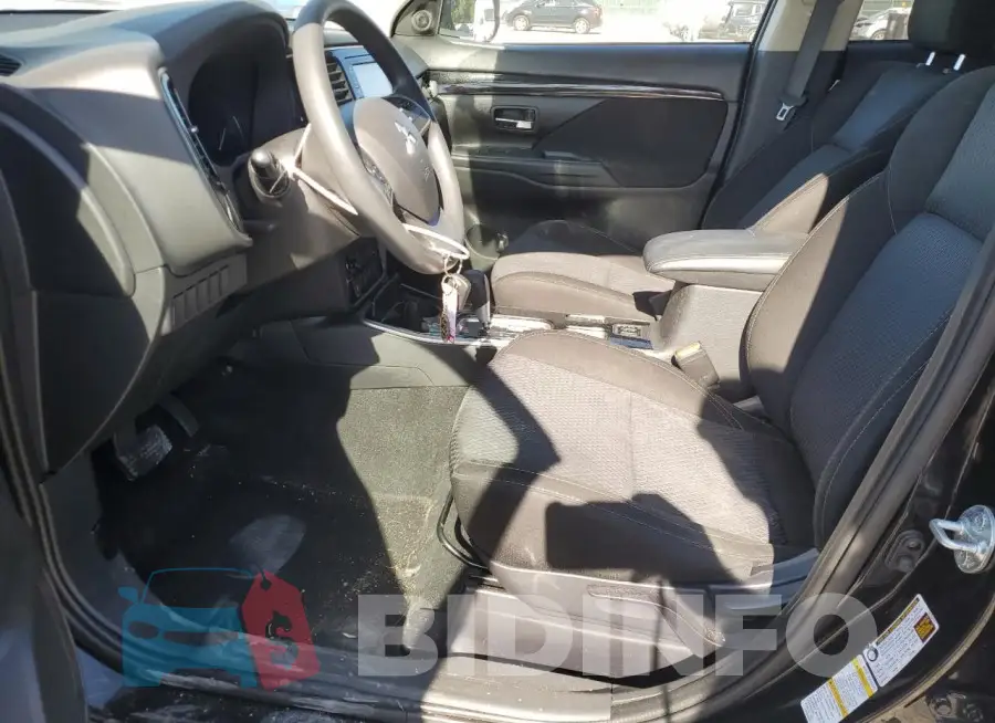 JA4AD2A39KZ038512 Photo# 7