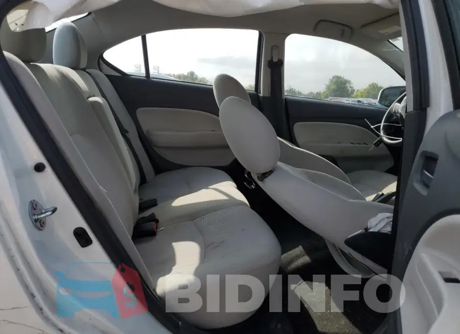 ML32F3FJ5KHF12078 Photo# 10