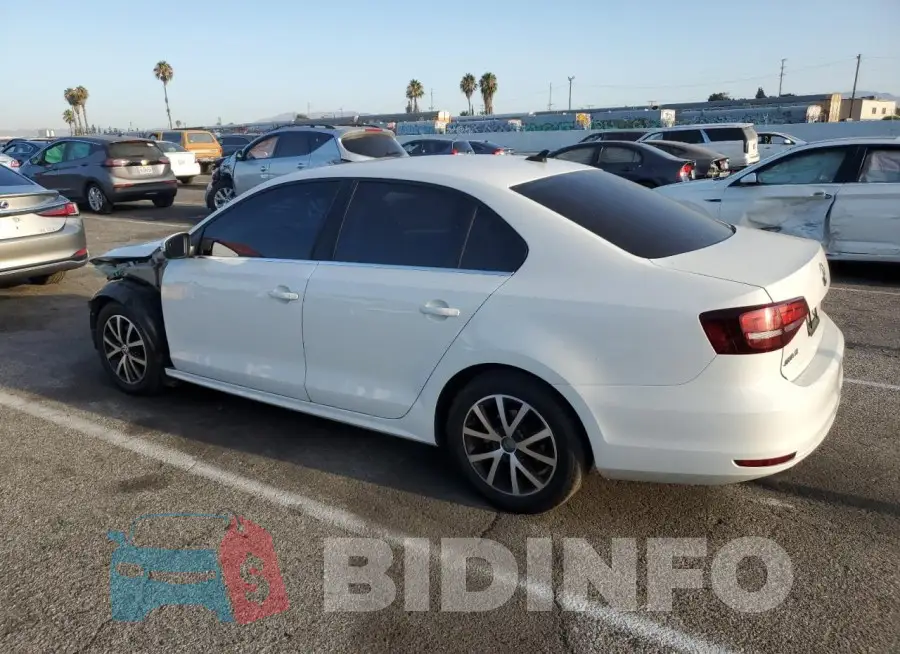 3VWDB7AJ8HM255626 Photo# 2