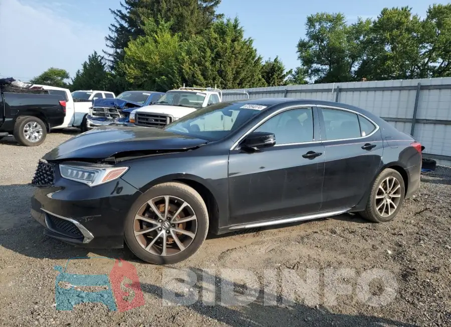 19UUB2F59JA000862 Photo# 1