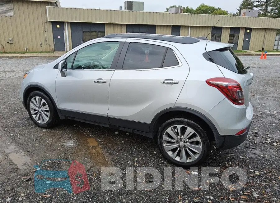 KL4CJASB1LB323832 Photo# 2