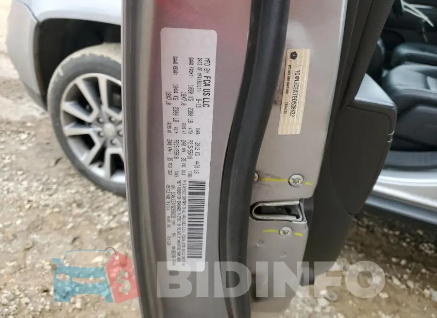 1C4NJCEA7GD536632 Photo# 13