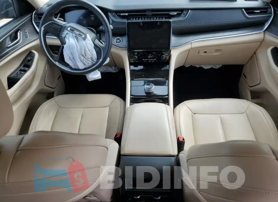 1C4RJGBG9N8581742 Photo# 8
