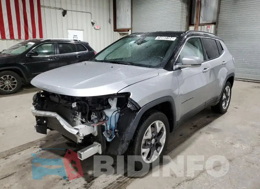 3C4NJDCB4LT146092 Photo# 1