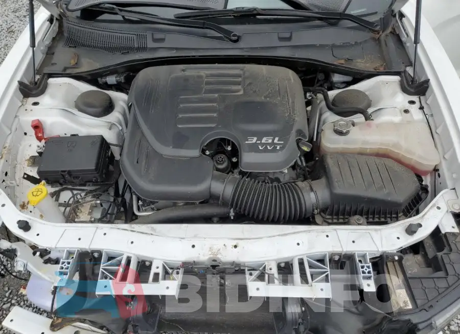 2C3CDXBG2PH532123 Photo# 11