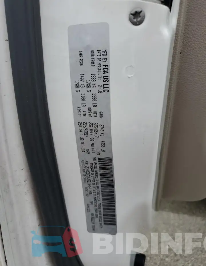 2C4RDGCGXJR215714 Photo# 14