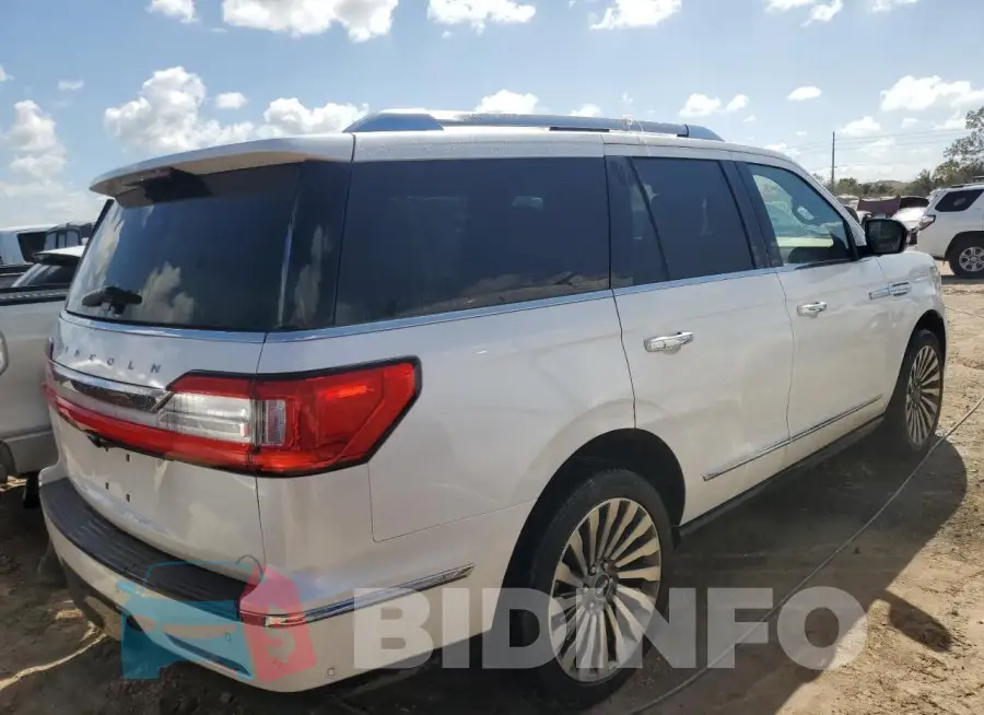 5LMJJ2LT9KEL16594 Photo# 3