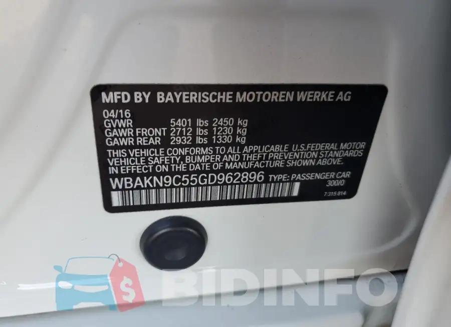 WBAKN9C55GD962896 Photo# 12