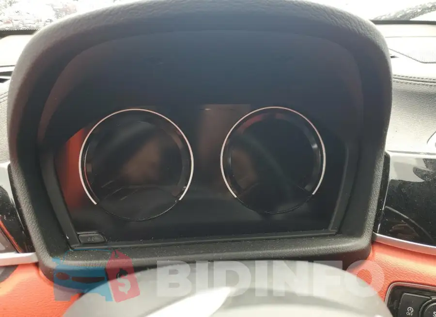 WBXYJ5C5XKEF83533 Photo# 9