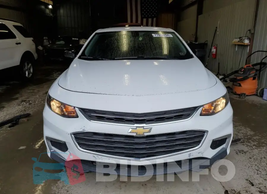 1G1ZB5ST3GF257563 Photo# 5