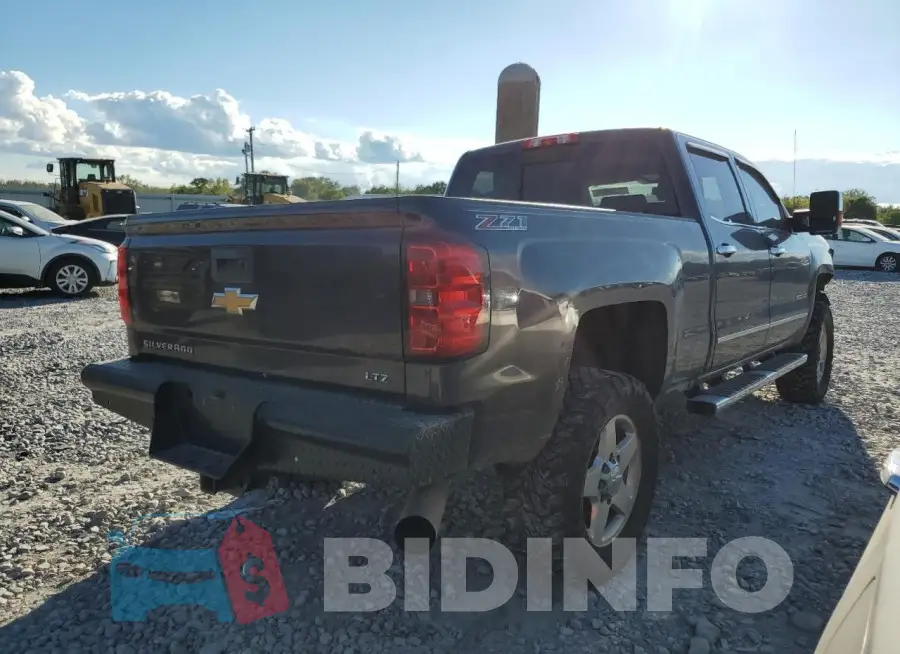 1GC1KWE86FF677351 Photo# 3