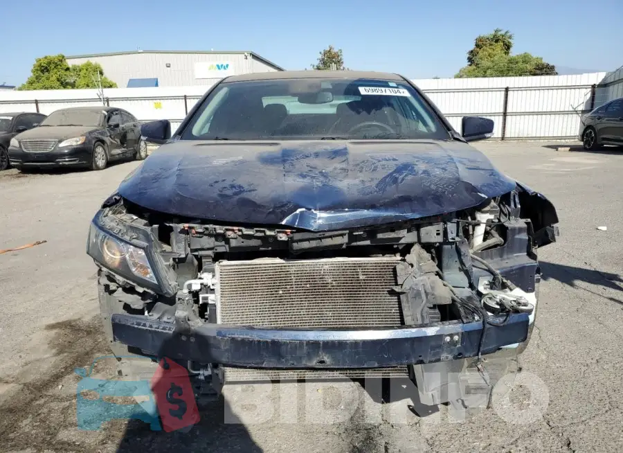 2G1105S32H9128503 Photo# 5