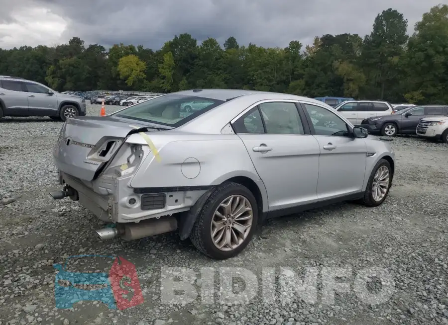 1FAHP2F86FG103047 Photo# 3
