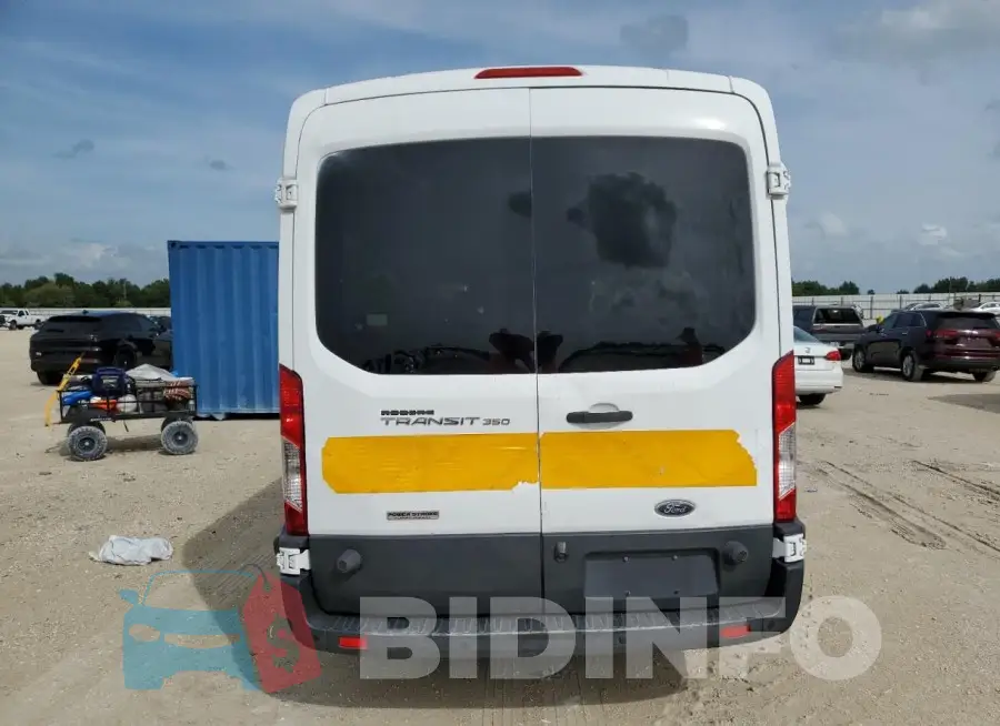1FBAX2CV6HKB32588 Photo# 6