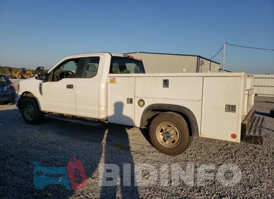 1FD7X2A66KED56639 Photo# 2
