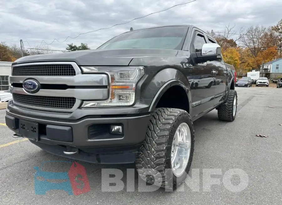 1FTFW1E13JFD93944 Photo# 1
