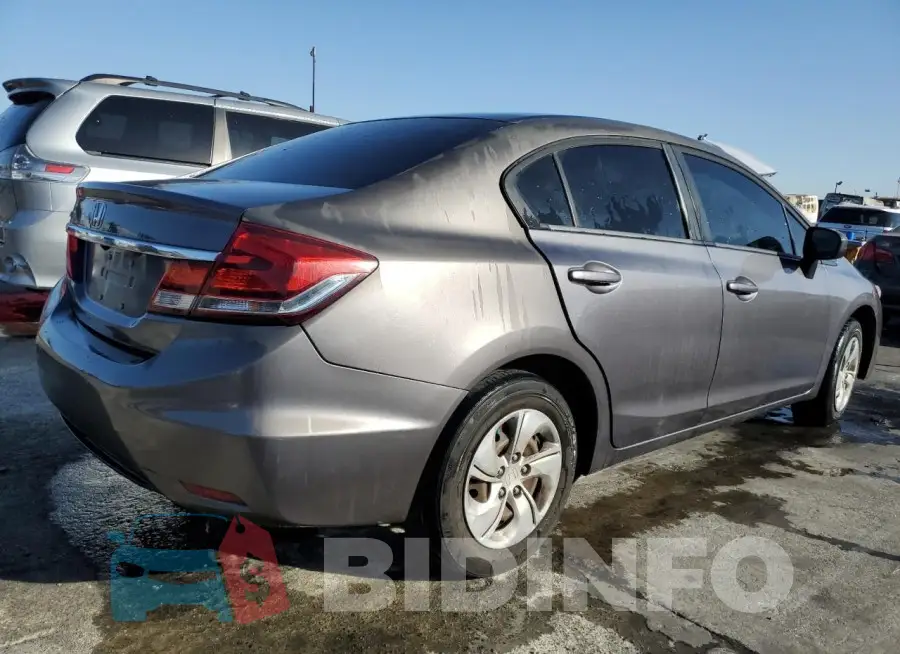 19XFB2F50FE231788 Photo# 3